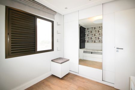 Apartamento para alugar com 81m², 3 quartos e 1 vagaQuarto