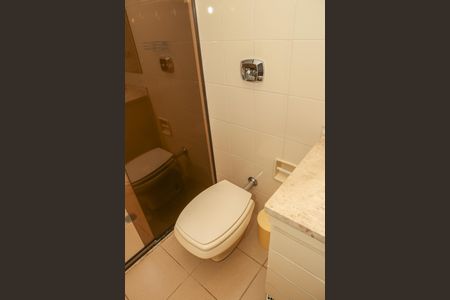 Apartamento à venda com 180m², 4 quartos e 2 vagasBanheiro da Suíte 2