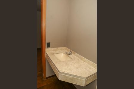 Apartamento à venda com 180m², 4 quartos e 2 vagasLavabo