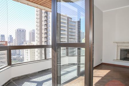 Apartamento à venda com 180m², 4 quartos e 2 vagasSacada