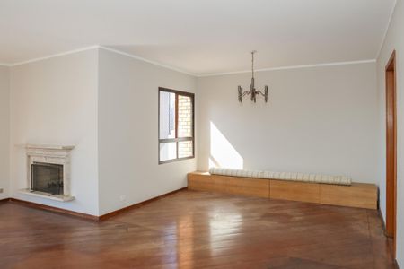 Apartamento à venda com 180m², 4 quartos e 2 vagasSala