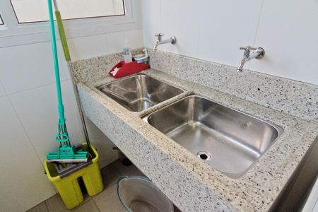 Casa à venda com 600m², 4 quartos e sem vagaÁrea de Serviço