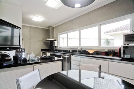 Casa à venda com 600m², 4 quartos e sem vagaCozinha