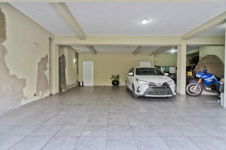 Casa à venda com 600m², 4 quartos e sem vagaGaragem