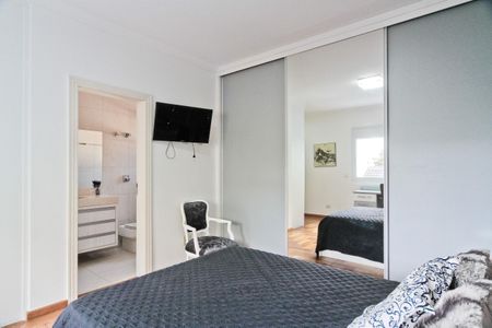 Casa à venda com 600m², 4 quartos e sem vagaSuíte 4