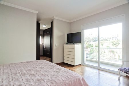 Casa à venda com 600m², 4 quartos e sem vagaSuíte 2