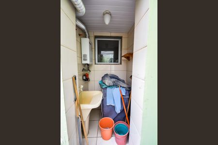 Casa de condomínio para alugar com 140m², 5 quartos e 1 vaga Casa de condomínio para alugar com 140m², 5 quartos e 1 vagaÁrea de Serviço