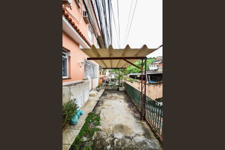 Casa de condomínio para alugar com 140m², 5 quartos e 1 vaga Casa de condomínio para alugar com 140m², 5 quartos e 1 vagaGaragem