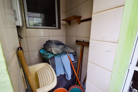 Casa de condomínio para alugar com 140m², 5 quartos e 1 vaga Casa de condomínio para alugar com 140m², 5 quartos e 1 vagaÁrea de Serviço