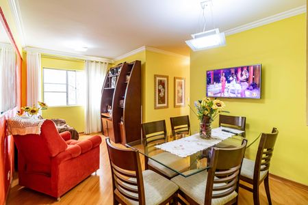 Apartamento à venda com 68m², 3 quartos e 1 vaga Apartamento à venda com 68m², 3 quartos e 1 vagaSala