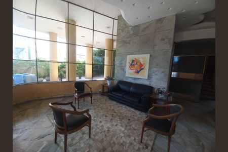 Apartamento para alugar com 112m², 2 quartos e 1 vagaHall de entrada