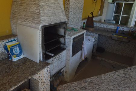 Casa de condomínio à venda com 300m², 4 quartos e 2 vagasÁrea Gourmet