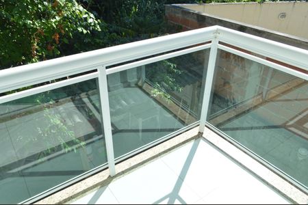 Casa de condomínio à venda com 300m², 4 quartos e 2 vagasVaranda da Suíte 1