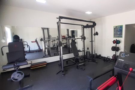 Casa de condomínio à venda com 300m², 4 quartos e 2 vagasÁrea comum - Academia