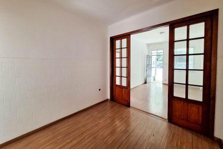 Casa à venda com 200m², 3 quartos e 1 vaga Casa à venda com 200m², 3 quartos e 1 vagaSala 2