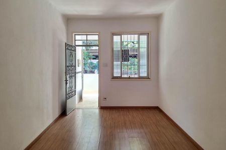 Casa à venda com 200m², 3 quartos e 1 vaga Casa à venda com 200m², 3 quartos e 1 vagaSala 1