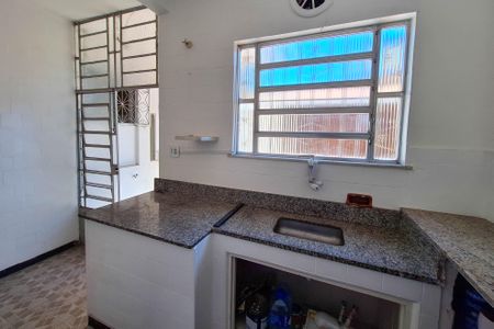 Casa à venda com 200m², 3 quartos e 1 vaga Casa à venda com 200m², 3 quartos e 1 vagaCozinha