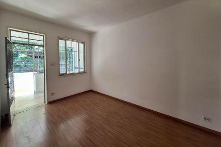 Casa à venda com 200m², 3 quartos e 1 vaga Casa à venda com 200m², 3 quartos e 1 vagaSala 1