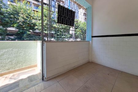 Casa à venda com 200m², 3 quartos e 1 vaga Casa à venda com 200m², 3 quartos e 1 vagaVaranda da Sala