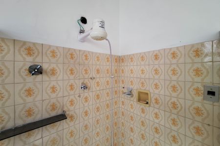 Casa à venda com 200m², 3 quartos e 1 vaga Casa à venda com 200m², 3 quartos e 1 vagaBanheiro