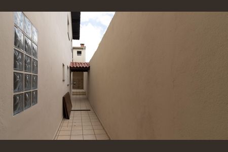 Casa para alugar com 140m², 3 quartos e 2 vagasCorredor