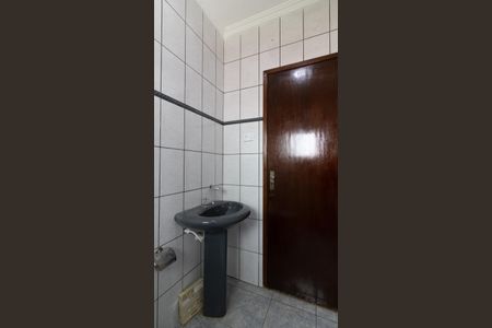 Casa para alugar com 140m², 3 quartos e 2 vagasBanheiro 1