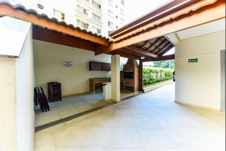 Apartamento para alugar com 203m², 4 quartos e 3 vagas Apartamento para alugar com 203m², 4 quartos e 3 vagasÁrea comum - Churrasqueira