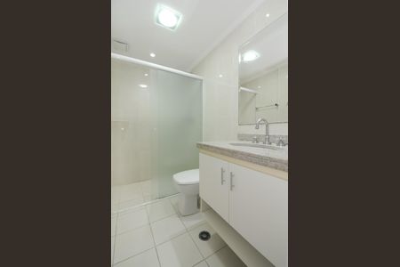 Apartamento para alugar com 203m², 4 quartos e 3 vagas Apartamento para alugar com 203m², 4 quartos e 3 vagasBanheiro da Suíte 4