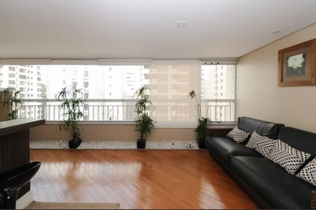Apartamento para alugar com 203m², 4 quartos e 3 vagas Apartamento para alugar com 203m², 4 quartos e 3 vagasVaranda da Sala