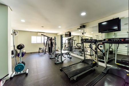 Apartamento para alugar com 203m², 4 quartos e 3 vagas Apartamento para alugar com 203m², 4 quartos e 3 vagasÁrea comum - Academia