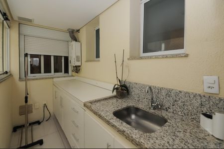 Apartamento para alugar com 203m², 4 quartos e 3 vagas Apartamento para alugar com 203m², 4 quartos e 3 vagasÁrea gourmet