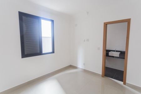 Apartamento à venda com 115m², 3 quartos e 2 vagasSuíte 2