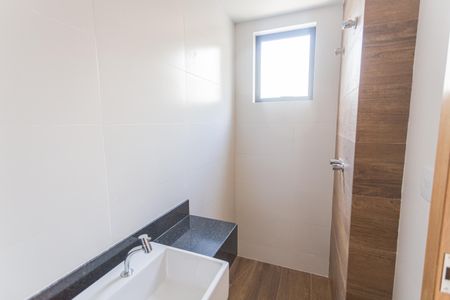 Apartamento à venda com 115m², 3 quartos e 2 vagasBanheiro da Suíte 1