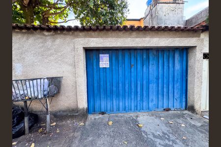 Apartamento à venda com 90m², 2 quartos e 2 vagas Apartamento à venda com 90m², 2 quartos e 2 vagasFachada