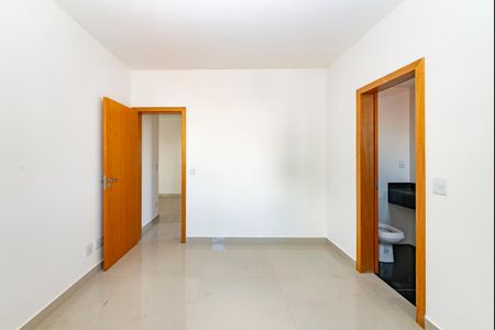 Apartamento à venda com 88m², 3 quartos e 2 vagasSuíte 2