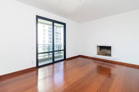 Apartamento à venda com 330m², 4 quartos e 3 vagasSala