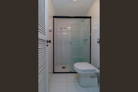 Apartamento à venda com 330m², 4 quartos e 3 vagasBanheiro de Serviço