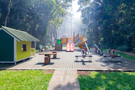 Apartamento à venda com 330m², 4 quartos e 3 vagasPlayground