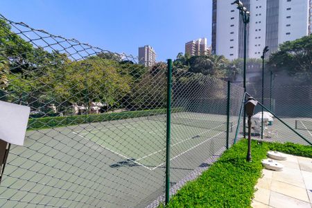 Apartamento à venda com 330m², 4 quartos e 3 vagasQuadra de Tenis