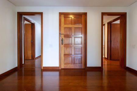 Apartamento à venda com 330m², 4 quartos e 3 vagasSala