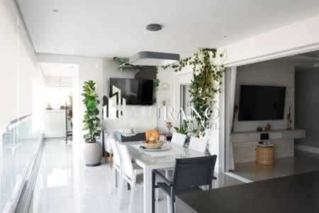 Apartamento à venda com 3 quartos, 119m² em Belém, São Paulo