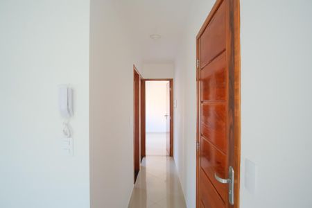 Casa de condomínio para alugar com 42m², 2 quartos e sem vagaCorredor