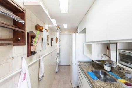 Apartamento à venda com 80m², 2 quartos e 1 vagaCozinha e Área de Serviço