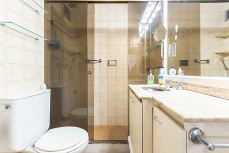 Apartamento à venda com 80m², 2 quartos e 1 vagaBanheiro da Suíte