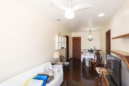 Apartamento à venda com 80m², 2 quartos e 1 vagaSala