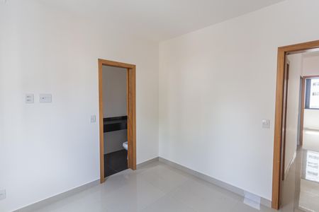 Apartamento à venda com 88m², 3 quartos e 2 vagasSuíte 1
