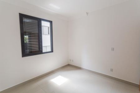 Apartamento à venda com 88m², 3 quartos e 2 vagasSuíte 2