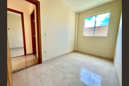 Apartamento à venda com 82m², 3 quartos e 1 vagaQuarto 2