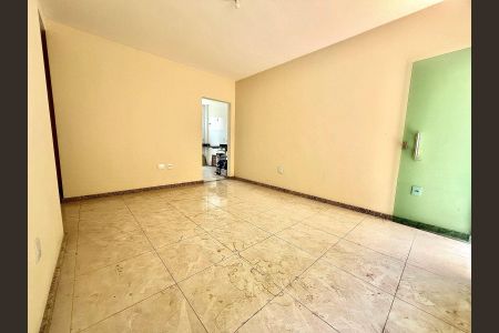 Apartamento à venda com 82m², 3 quartos e 1 vagaSala