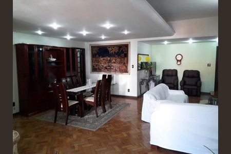 Apartamento à venda com 184m², 4 quartos e 2 vagas